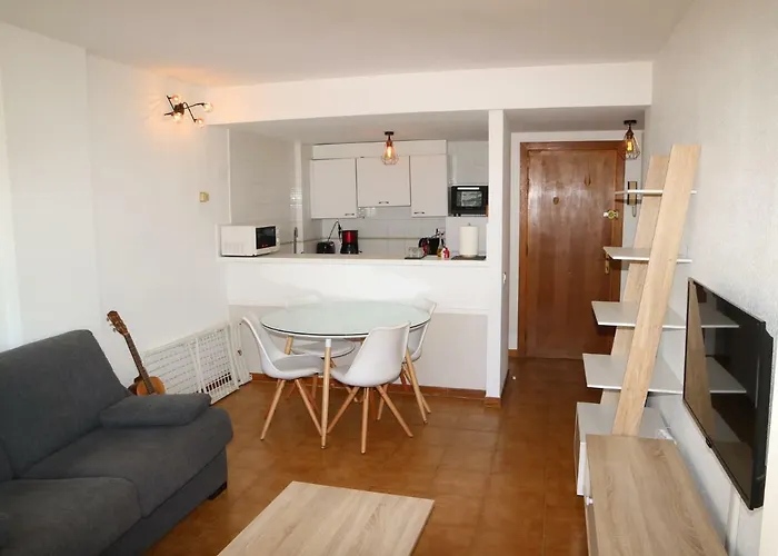 Marenostrum 3-1-4 Apartmán *